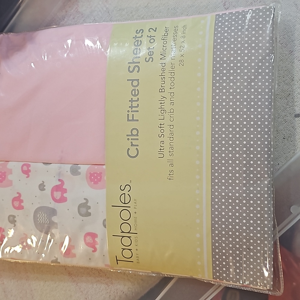 Crib fitted sheets